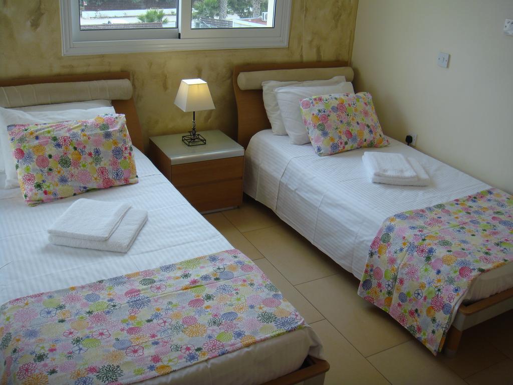 Athena Villa Ajia Napa Zewnętrze zdjęcie